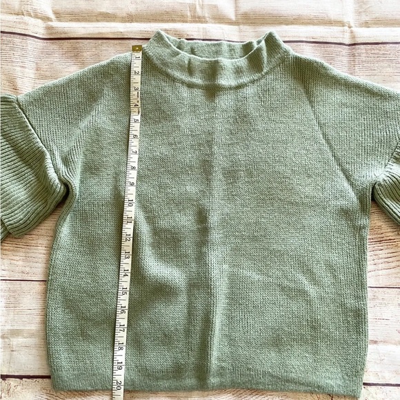 Poof Green Pullover Ruffle Tiered Sleeve Sweater - Picture 3 of 7